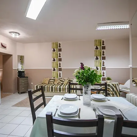 Jokai Family Apartman