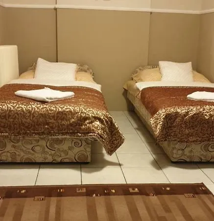 Jokai Family Apartman *